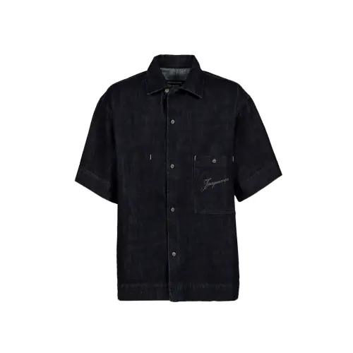 タレントが着用している洋服