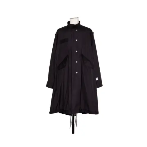 タレントが着用している洋服