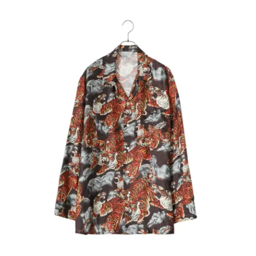 タレントが着用している洋服