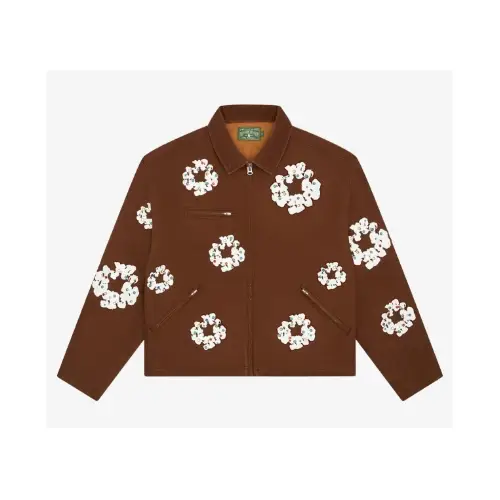 タレントが着用している洋服