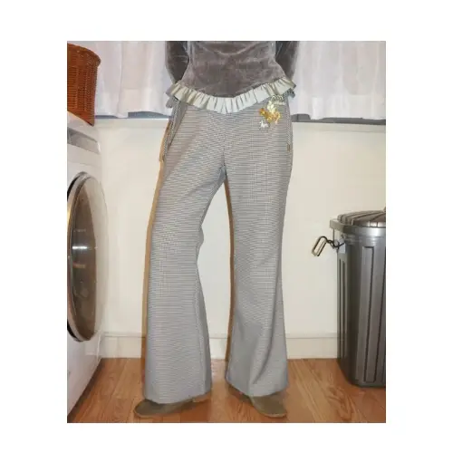 王林が着用しているmusuboreのパンツ（ロング）