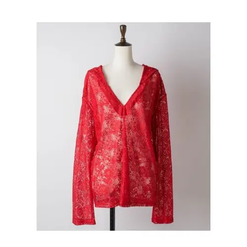 王林が着用しているyaeのTシャツ