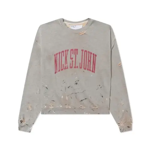 ヒョンジンが着用しているPaly Hollywoodのスウェット