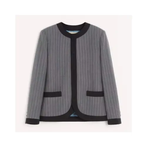 高橋文哉が着用しているVALENTINOのジャケット全般