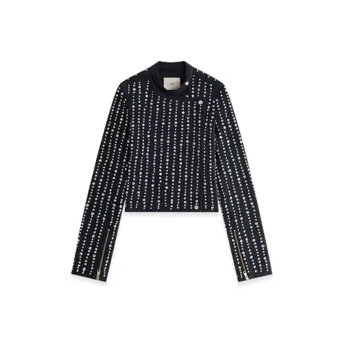 三吉彩花が着用しているKITHのデニムジャケット