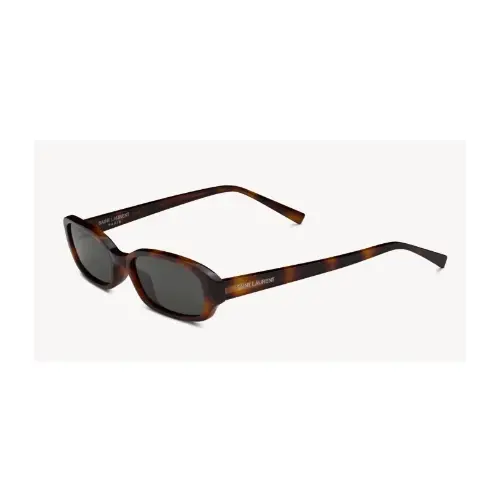 中町綾が着用しているSAINT LAURENTのサングラス・メガネ