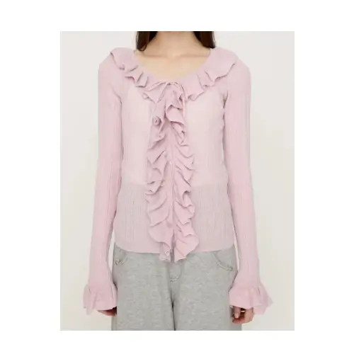 森香澄が着用しているSLYのカーディガン