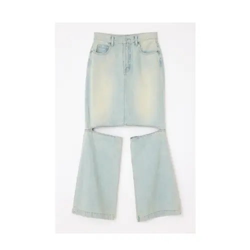 森香澄が着用しているSLYのパンツ（ロング）