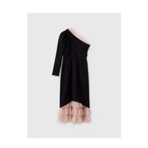 森香澄が着用しているeimy istoireのワンピース・ドレス