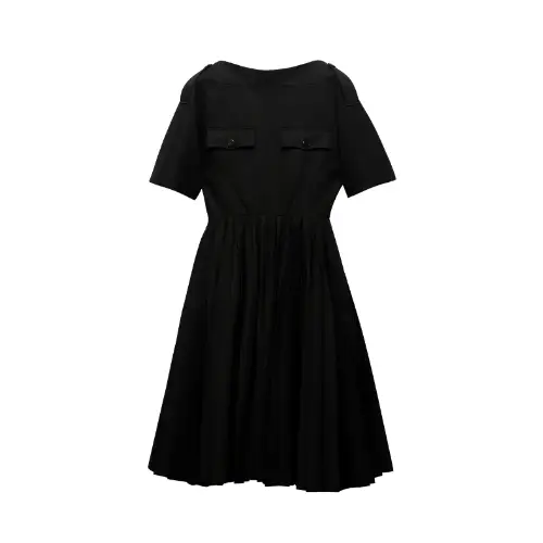 鎮西寿々歌が着用しているPRADAのワンピース・ドレス