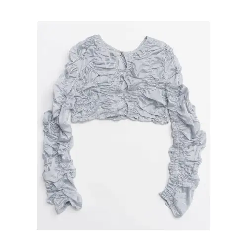 秋元真夏が着用しているMAISON SPECIALのシャツ・ブラウス