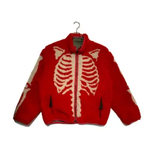 増田貴久が着用しているKAPITALのフリース