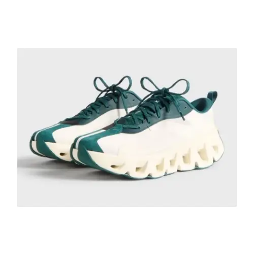 平野紫耀が着用しているKITHのスニーカー