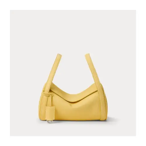 サナが着用しているPOLO RALPH LAURENのショルダーバッグ