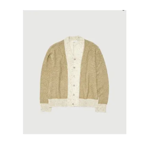 永瀬廉が着用しているIRENISAのカーディガン