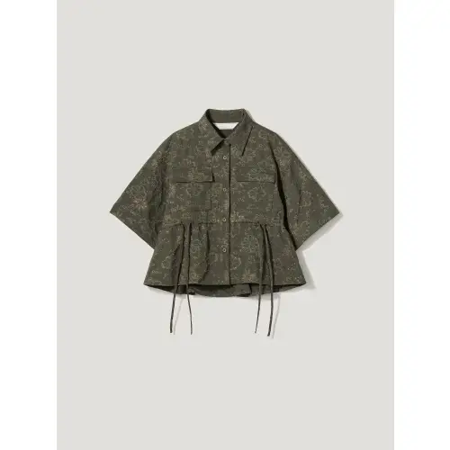 本田翼が着用しているGUのシャツ・ブラウス