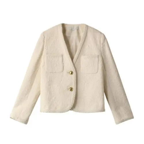 福原遥が着用しているCol Pierrotのジャケット全般