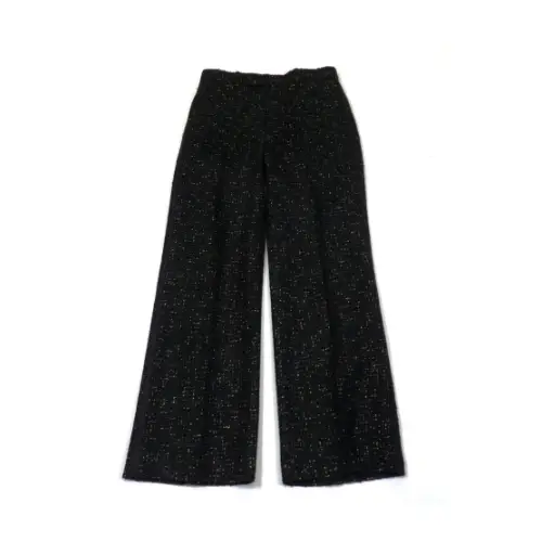 佐久間大介が着用しているGalaabenDのパンツ（ロング）