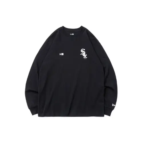 RYUHEIが着用しているNEW ERAのロンT