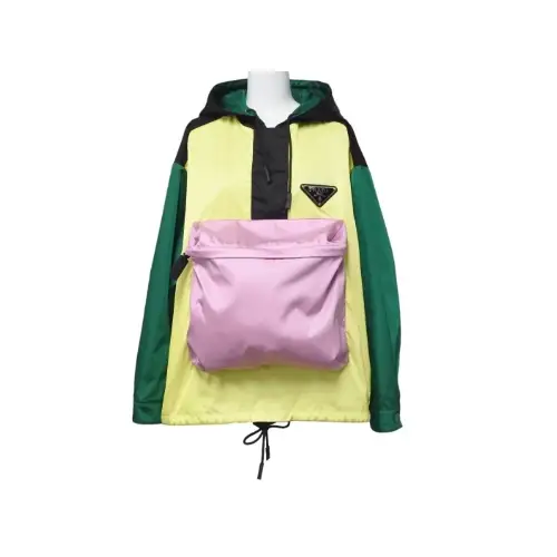 那須川天心が着用しているPRADAのジャケット全般