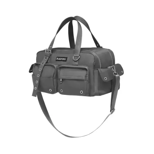 浅見めいが着用しているBLACKPURPLEのショルダーバッグ