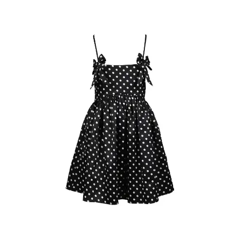 KOHARUが着用しているGANNIのワンピース・ドレス