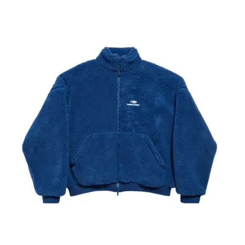 はじめしゃちょーが着用しているBalenciagaのフリース