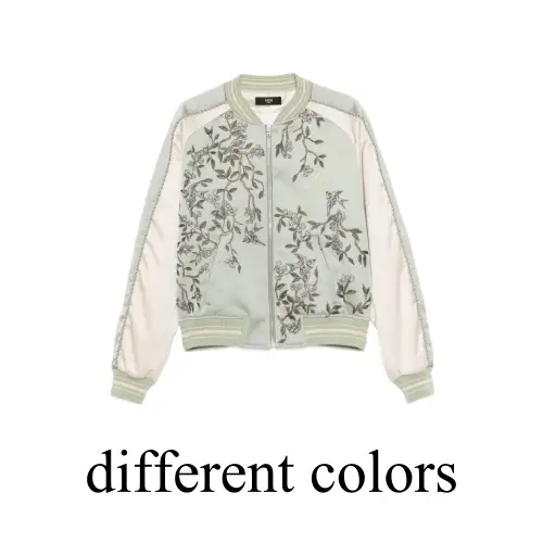 神宮寺勇太が着用しているAMIRIのスタジャン・スカジャン