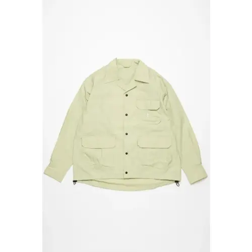 ゆめまるが着用しているBark at the Moonのシャツ・ブラウス