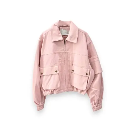 藤澤涼架が着用しているFeng Chen Wangのデニムジャケット