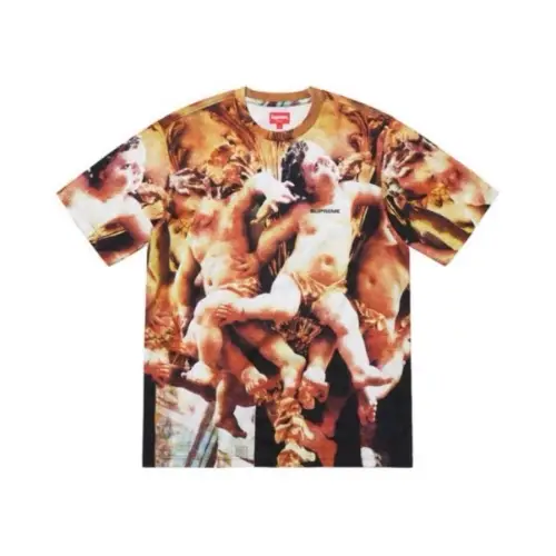 木村拓哉が着用しているSupremeのTシャツ