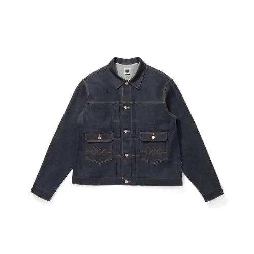 ジェシーが着用しているCITY COUNTRY CITYのデニムジャケット