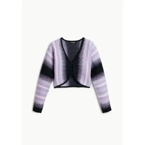 王林が着用しているDesigualのカーディガン