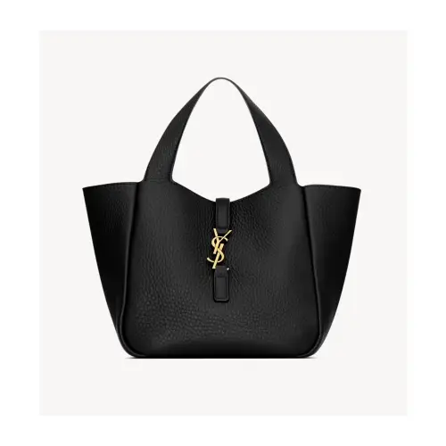 ロゼが着用しているSAINT LAURENTのハンドバッグ