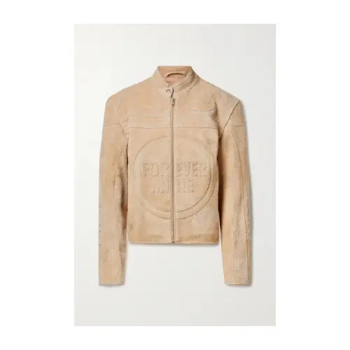 ジヒョが着用しているAcne Studiosのレザージャケット