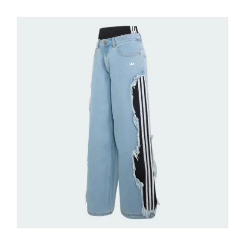 フィリックスが着用しているadidasのパンツ（ロング）