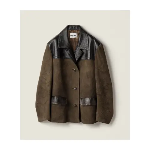 大森元貴が着用しているMIU MIUのレザージャケット