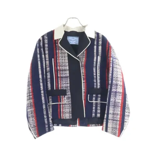 志尊淳が着用しているPRADAのジャケット全般