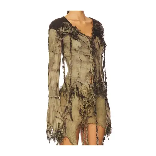 KOHARUが着用しているMARRKNULLのシャツ・ブラウス