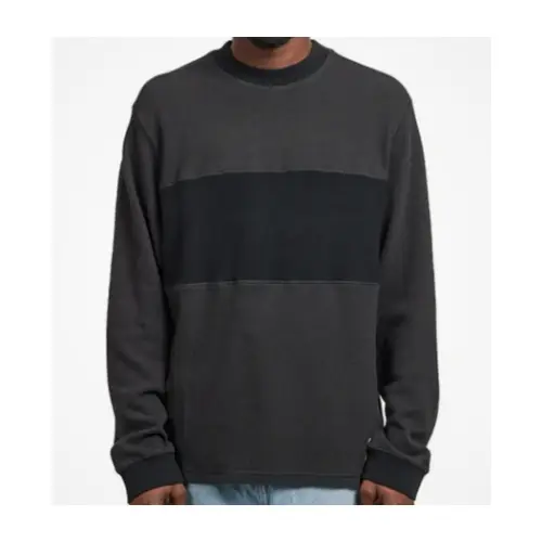 藤澤涼架が着用しているBRAIN DEADのロンT