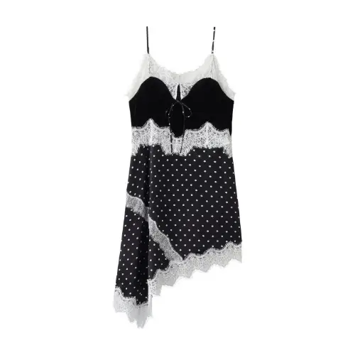 指原莉乃が着用しているPRANK PROJECTのワンピース・ドレス