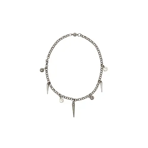 KOHARUが着用しているOHTNYCのネックレス