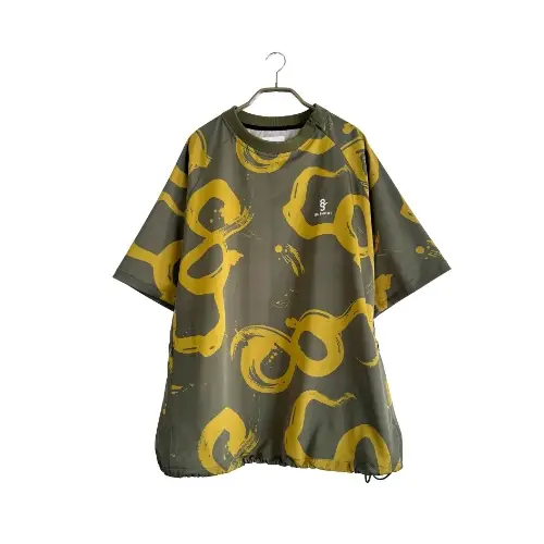 窪塚洋介が着用している8G SHOOTのTシャツ