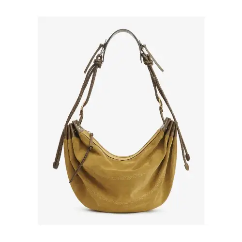 在原みゆ紀が着用しているISABEL MARANTのウエストポーチ