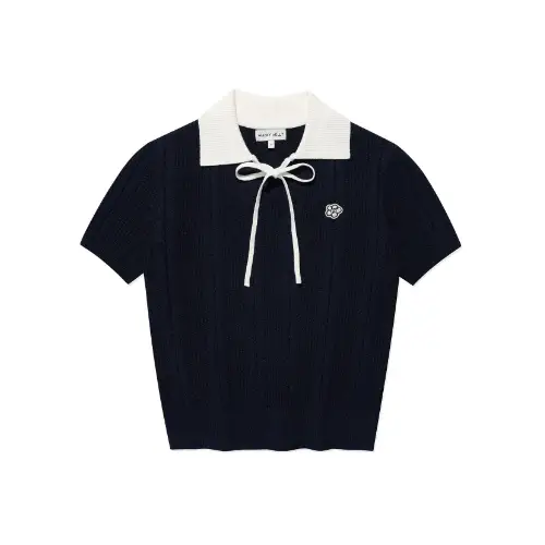 ジゼルが着用しているWACKY WILLYのポロシャツ