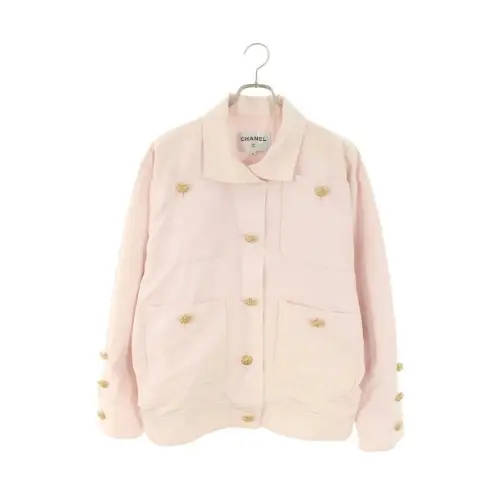 宮舘涼太が着用しているCHANELのジャケット全般