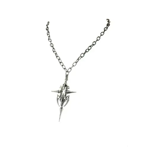 KOHARUが着用しているIIIMIIIのネックレス