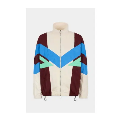 しばゆーが着用しているDSQUARED2のジャケット全般