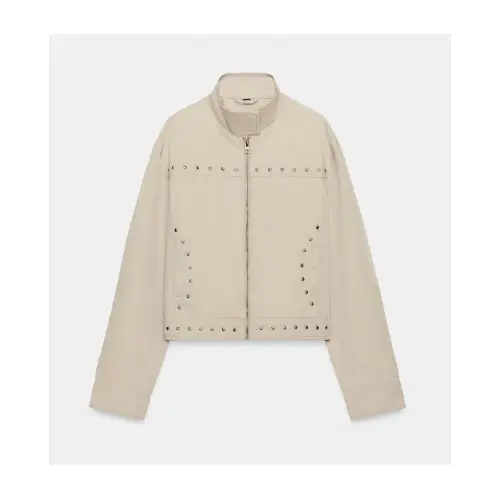 エアが着用しているZARAのジャケット全般