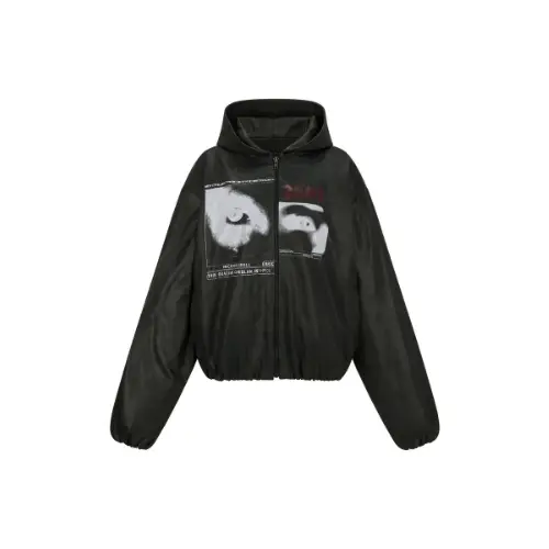 ヒョンジンが着用しているDOGMA EHKSのジャケット全般